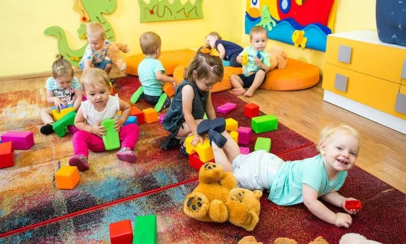 Wiek, w którym dziecko idzie do żłobka - odkryj najważniejsze informacje